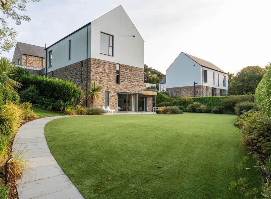7 Twisel Brae Lane, Holywood, BT18 9GA