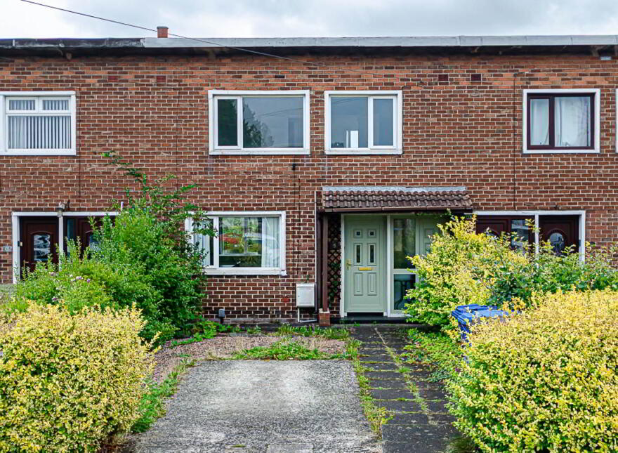 15 Trassey Close, Cregagh, Belfast, BT6 0DY photo