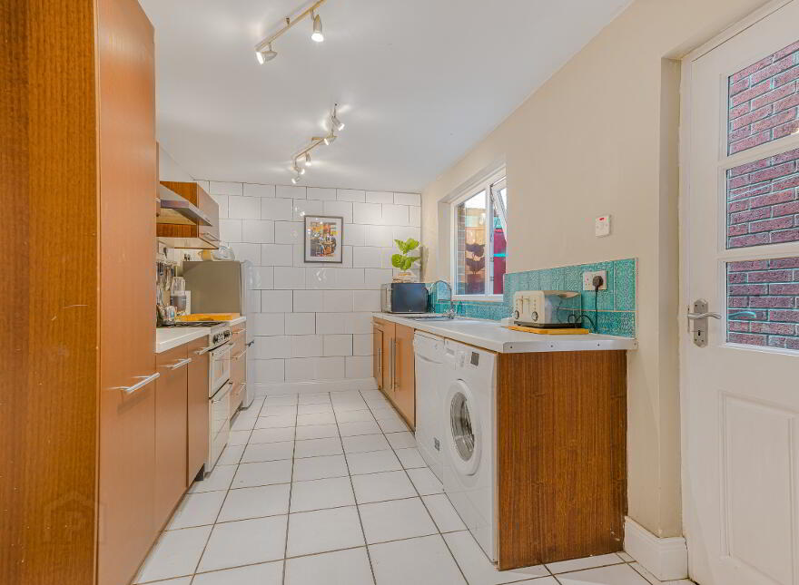 64 Walmer Street, Belfast, BT7 3EB