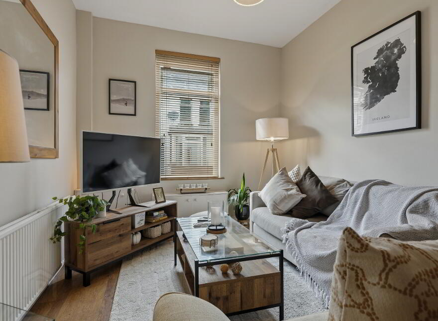 64 Walmer Street, Belfast, BT7 3EB