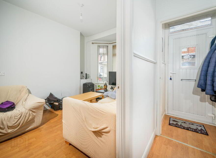 17 Moorfield Street, Belfast, BT5 5BY