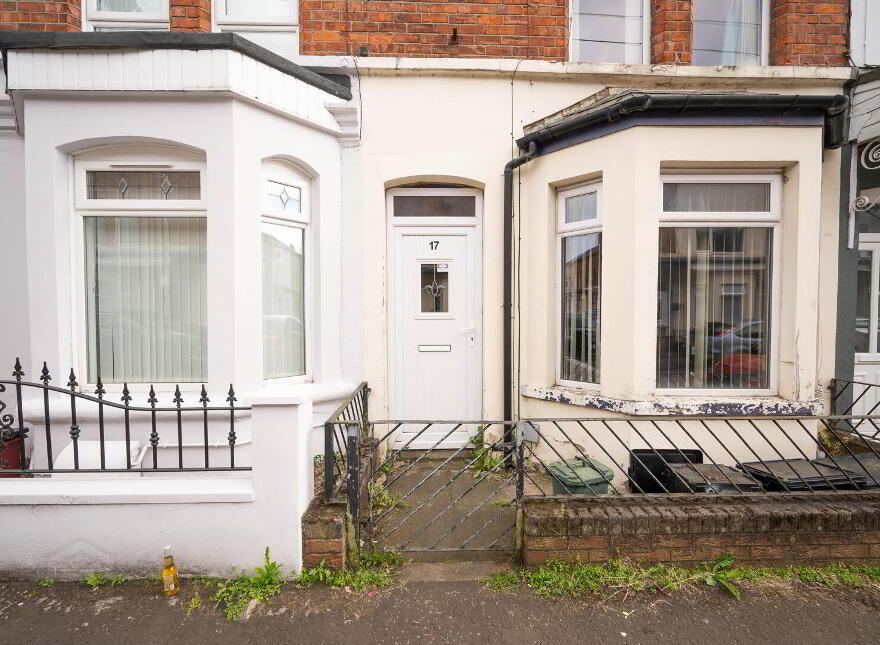 17 Moorfield Street, Belfast, BT5 5BY