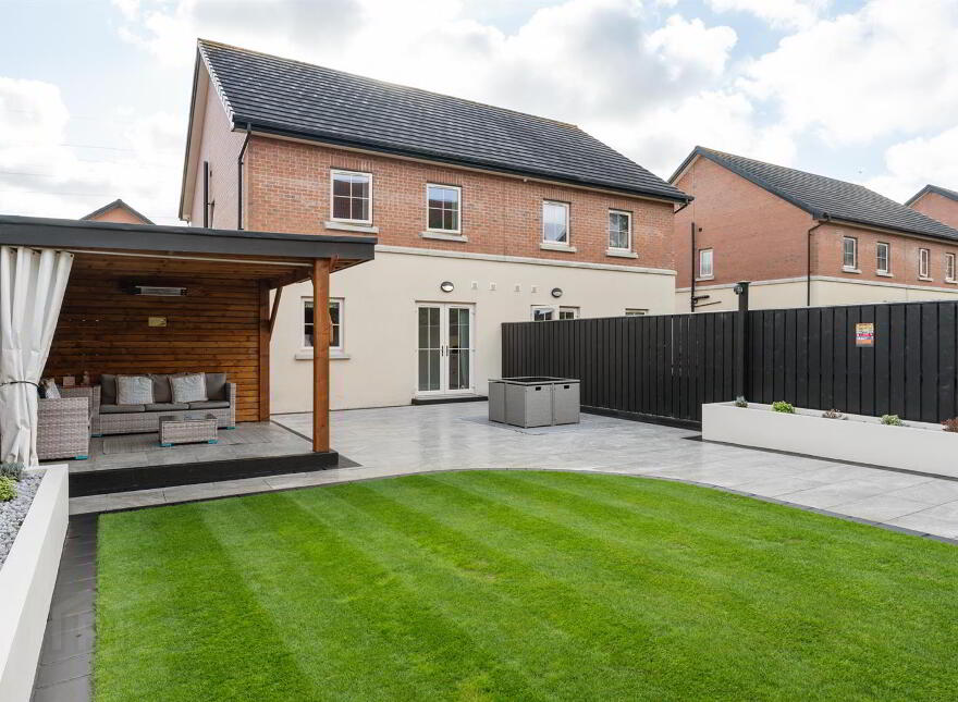 51 Lynn Hall Park, Bangor, BT19 1HZ