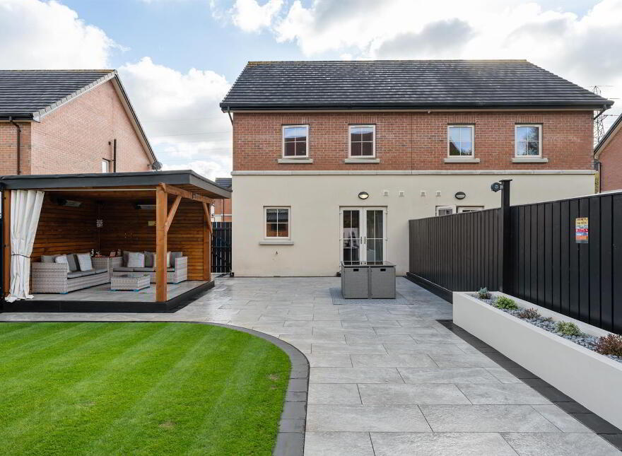 51 Lynn Hall Park, Bangor, BT19 1HZ