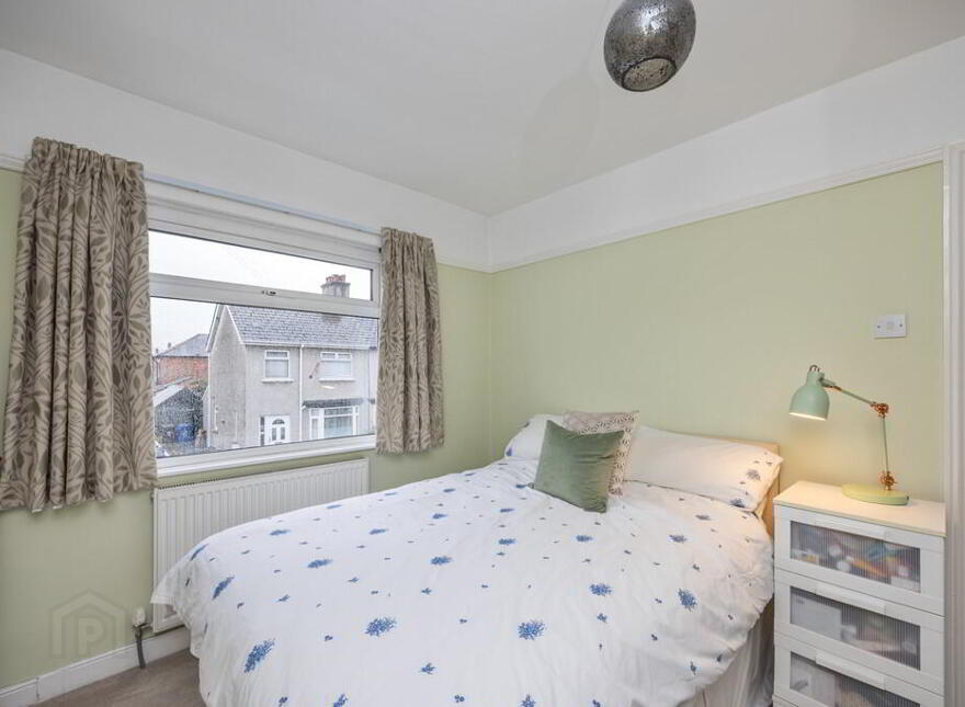 58 Loopland Drive, Belfast, BT6 9DX