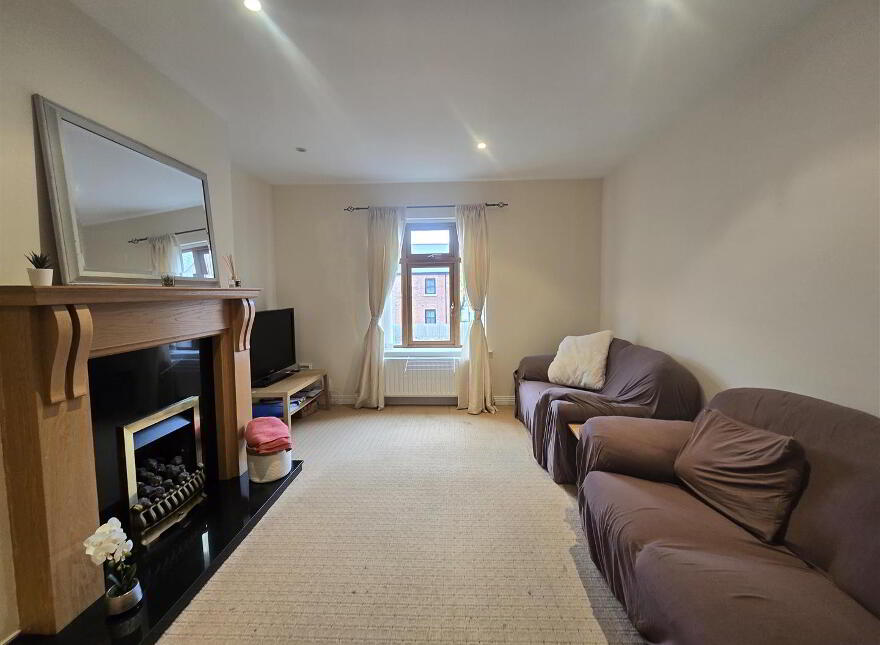 88 The Cloisters, Belfast, BT7 1GQ