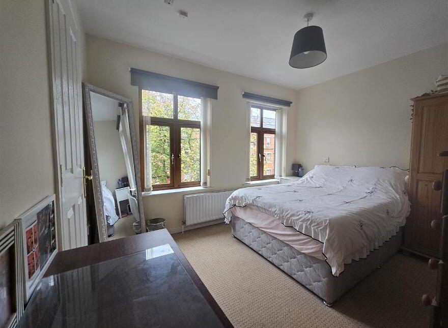 88 The Cloisters, Belfast, BT7 1GQ