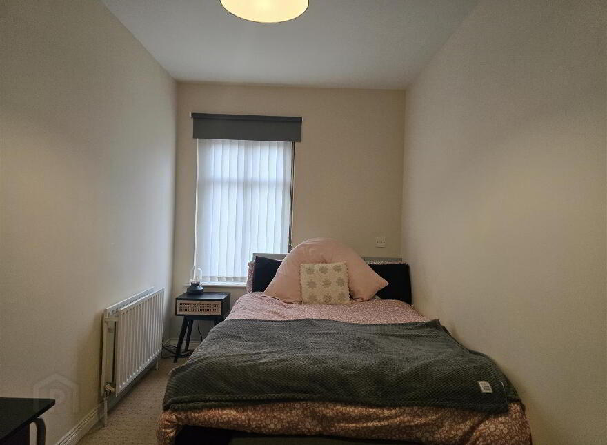 88 The Cloisters, Belfast, BT7 1GQ