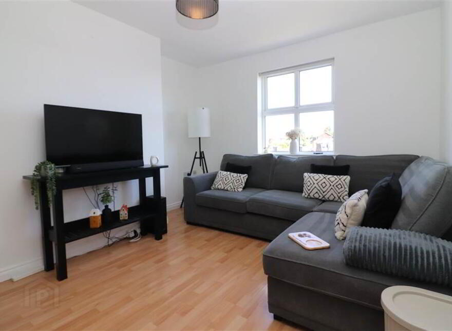 16 Saintfield Mews, Saintifeld Road, Lisburn, BT27 5SU