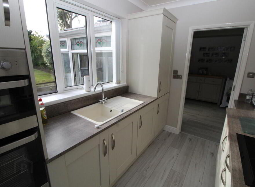 10 Duncoole Park, Belfast, BT14 8JT