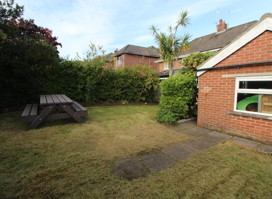10 Duncoole Park, Belfast, BT14 8JT