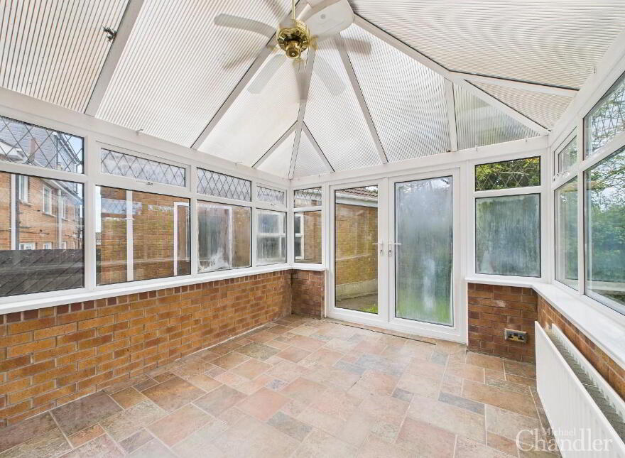 38 Windermere Crescent, Belfast, BT8 6XY