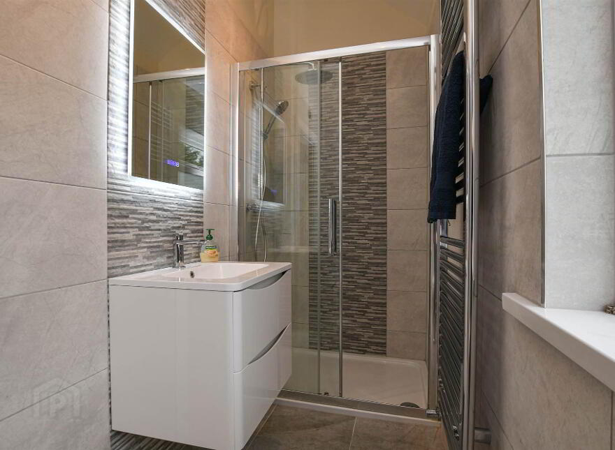 58 Crawfordstown Road, Drumaness, Ballynahinch, BT24 8LZ