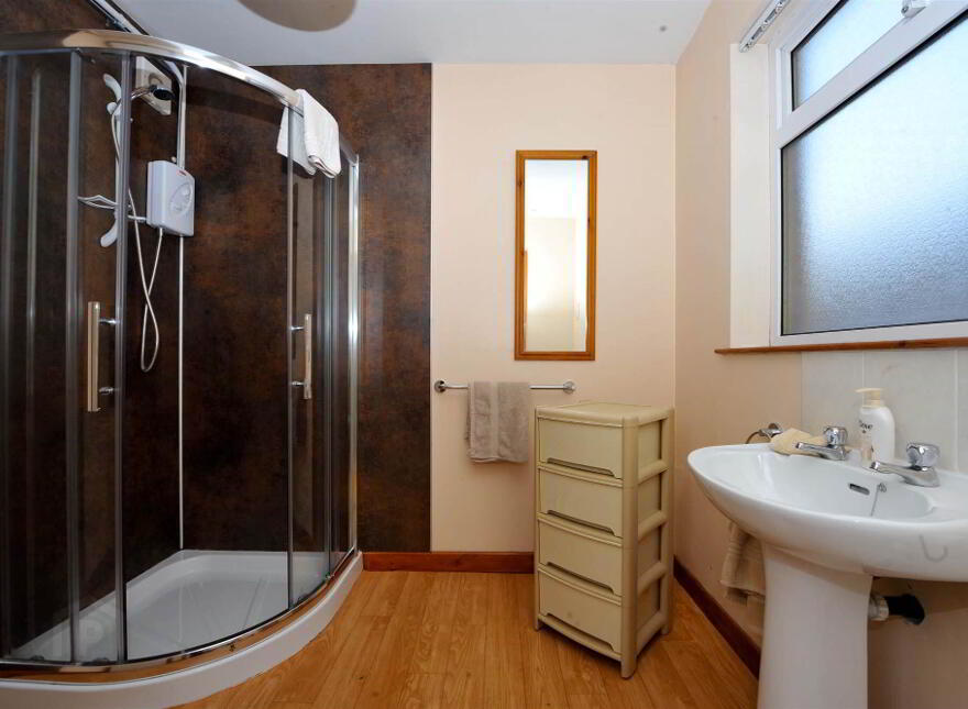 77 Lower Windsor Avenue, Belfast, BT9 7DX
