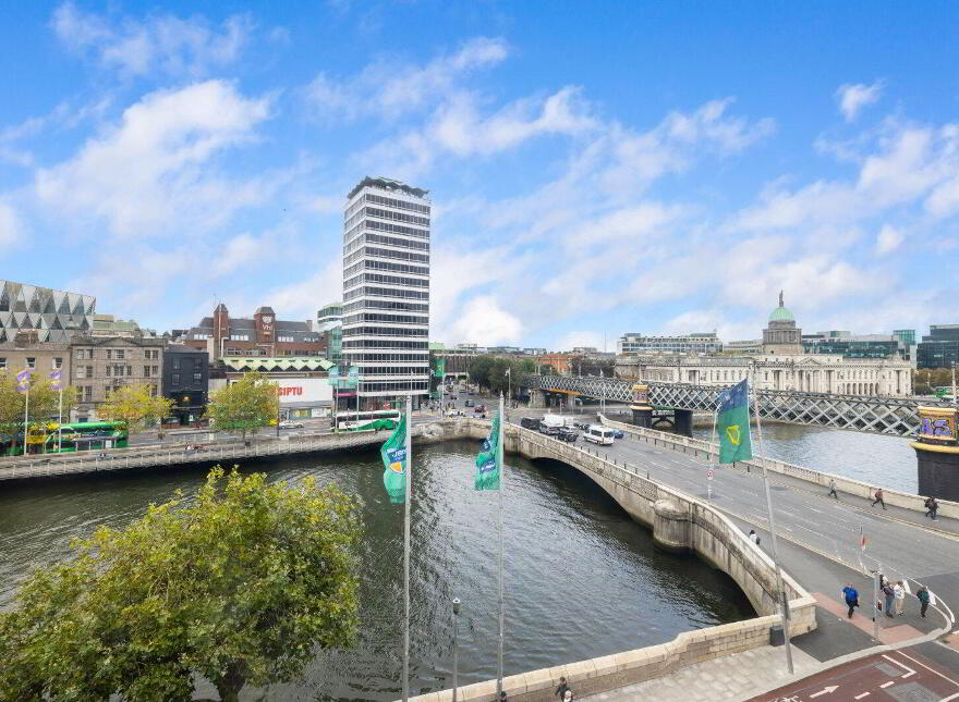 32 Georges Quay Apartments, 2 Georges Quay, Dublin, D02R892