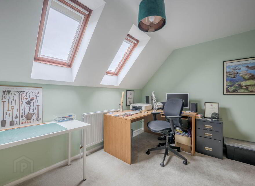 19 Tadworth, Bangor, BT19 7WD