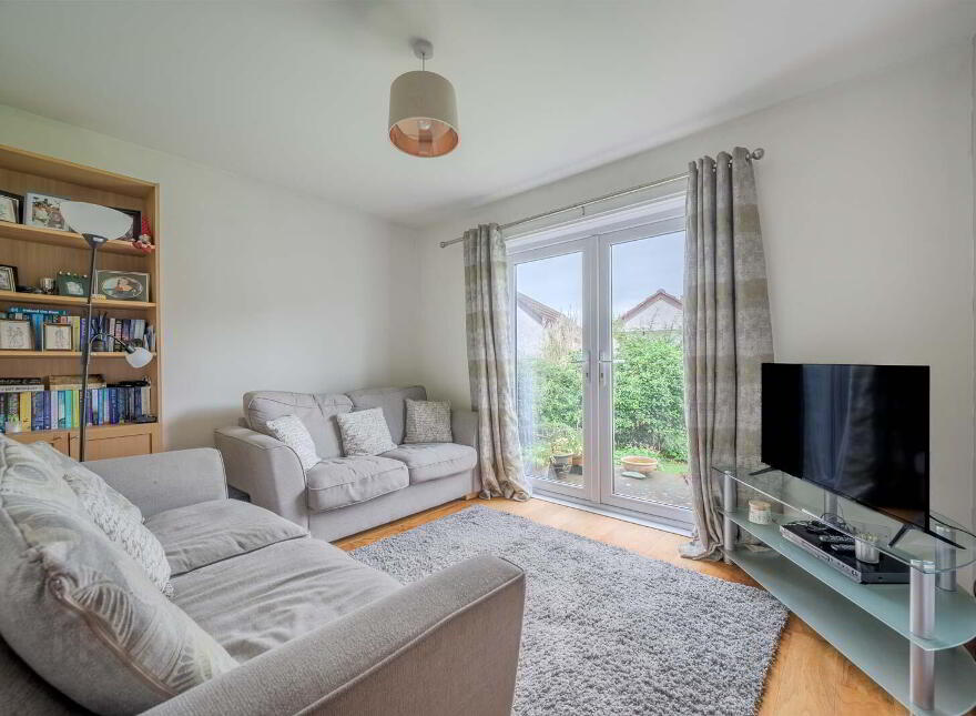 19 Tadworth, Bangor, BT19 7WD