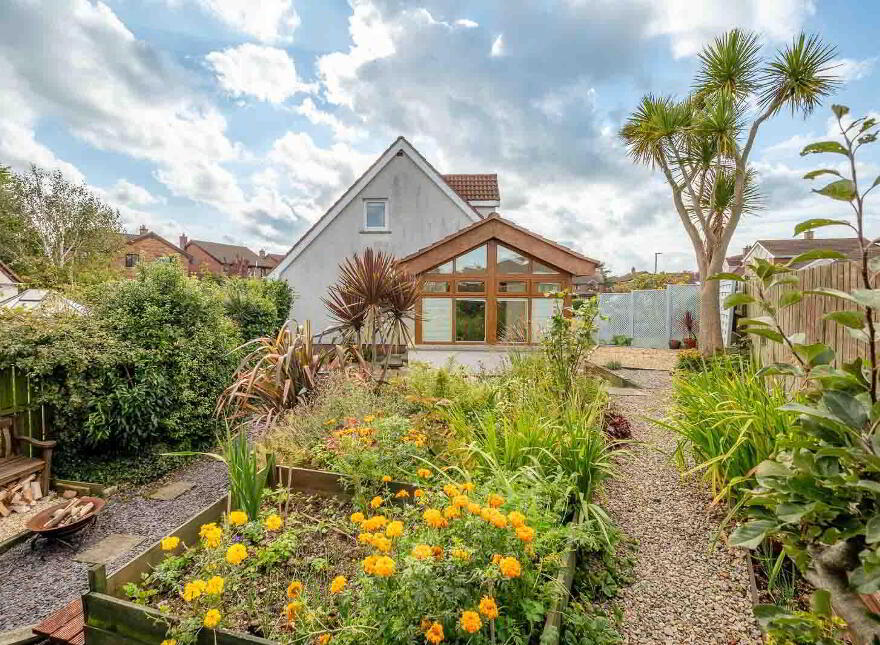 19 Tadworth, Bangor, BT19 7WD