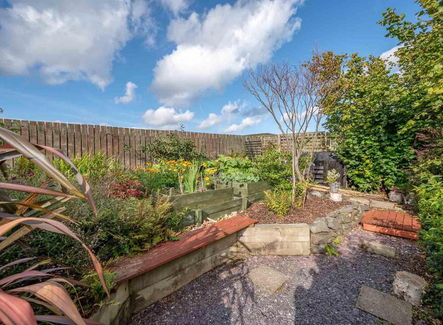 19 Tadworth, Bangor, BT19 7WD