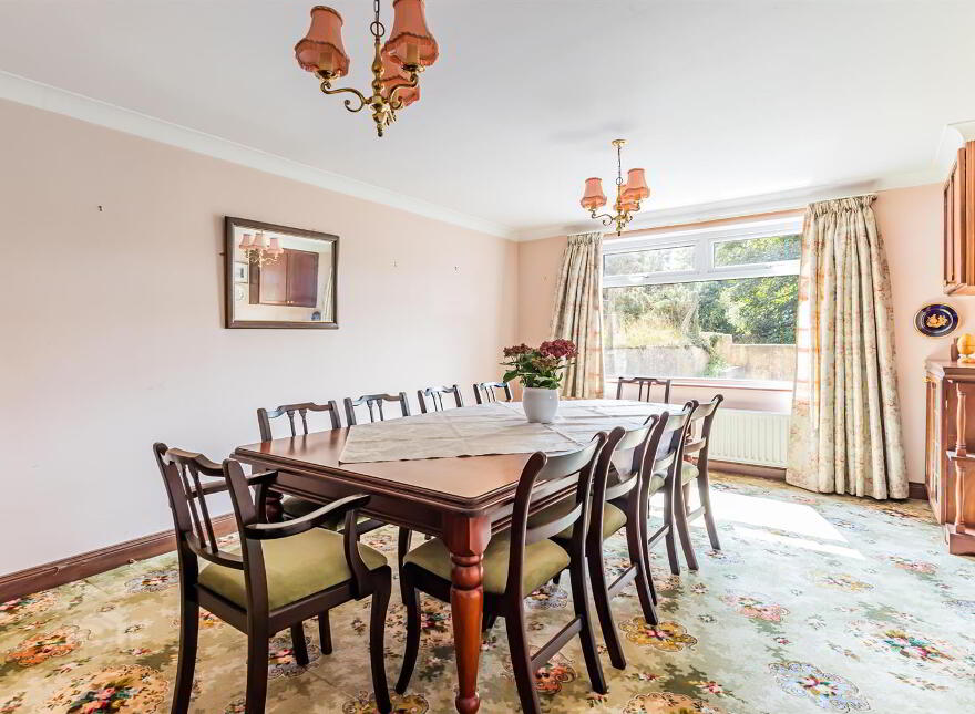 81 / 81a Lisburn Road, Saintfield, Ballynahinch, BT24 7BP