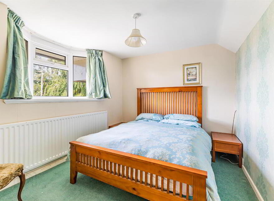 81 / 81a Lisburn Road, Saintfield, Ballynahinch, BT24 7BP