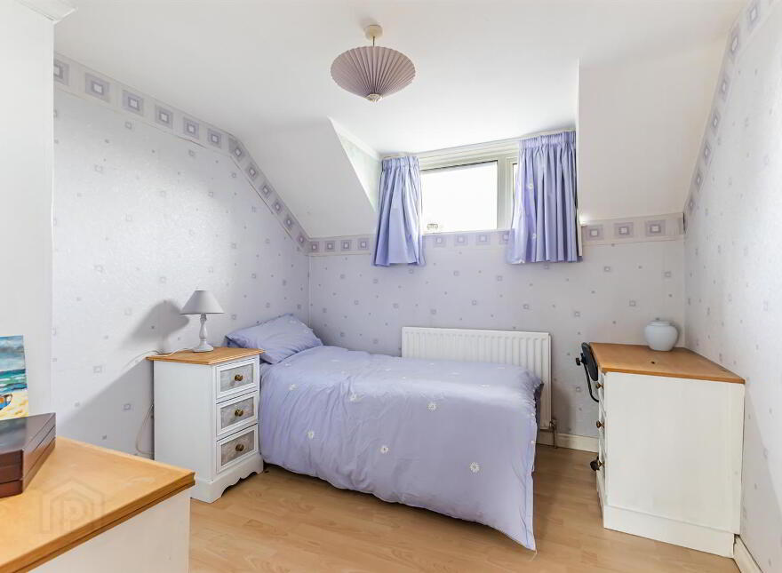 81 / 81a Lisburn Road, Saintfield, Ballynahinch, BT24 7BP