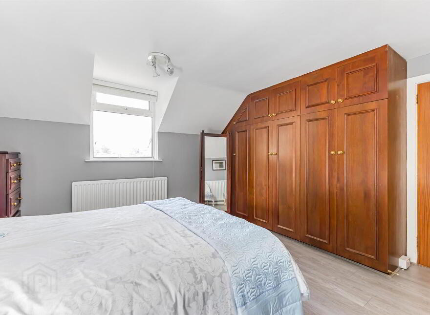 81 / 81a Lisburn Road, Saintfield, Ballynahinch, BT24 7BP