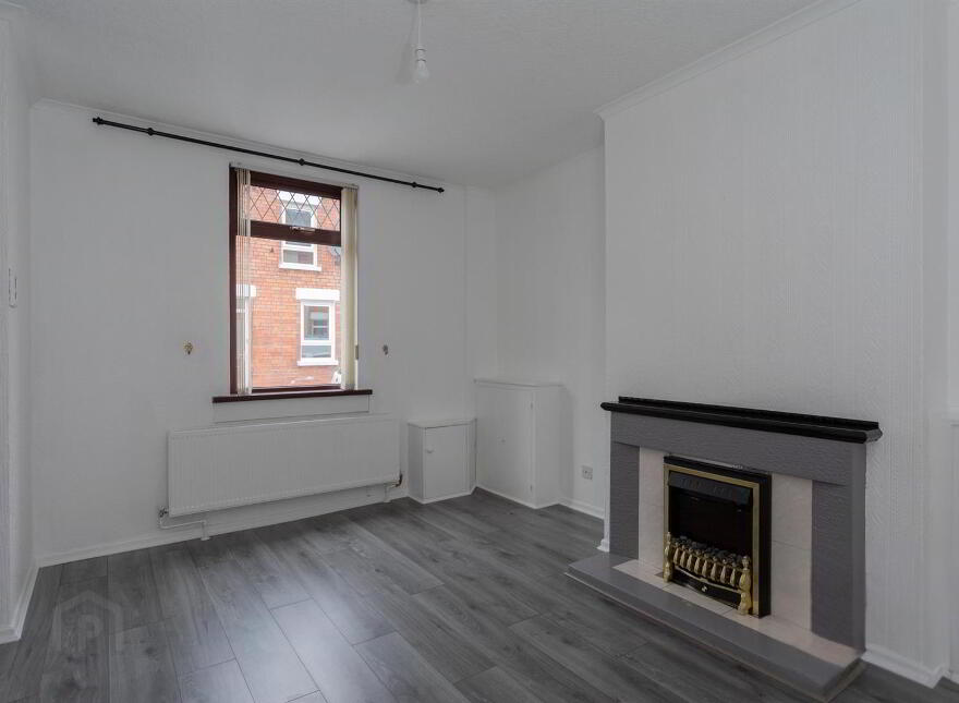 30 Daphne Street, Belfast, BT12 5PQ