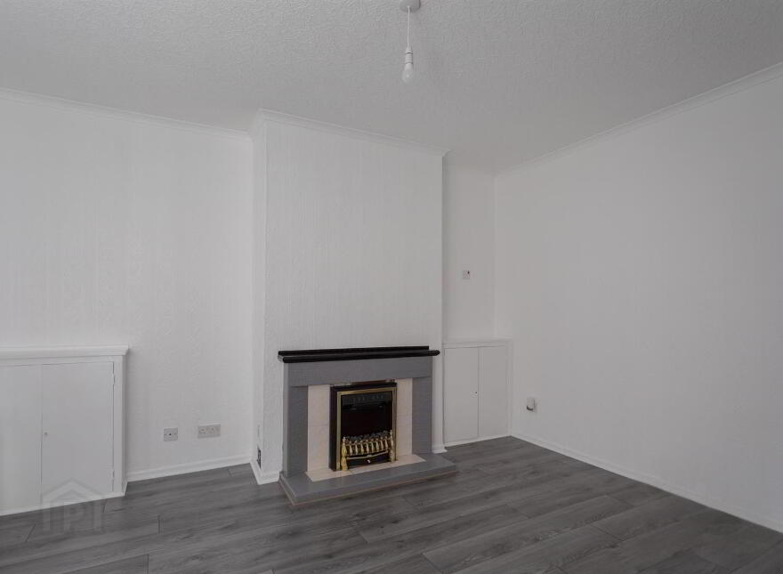 30 Daphne Street, Belfast, BT12 5PQ