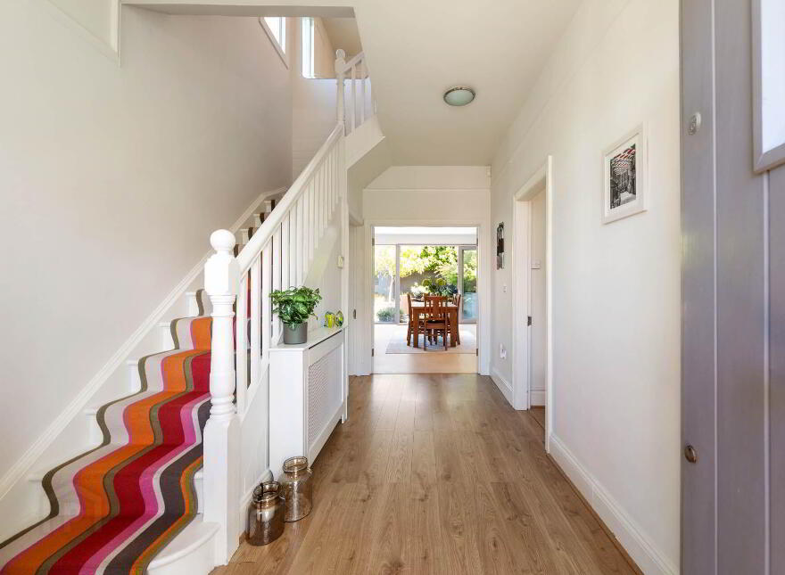 8 Marine Avenue, Sandycove, A96D378
