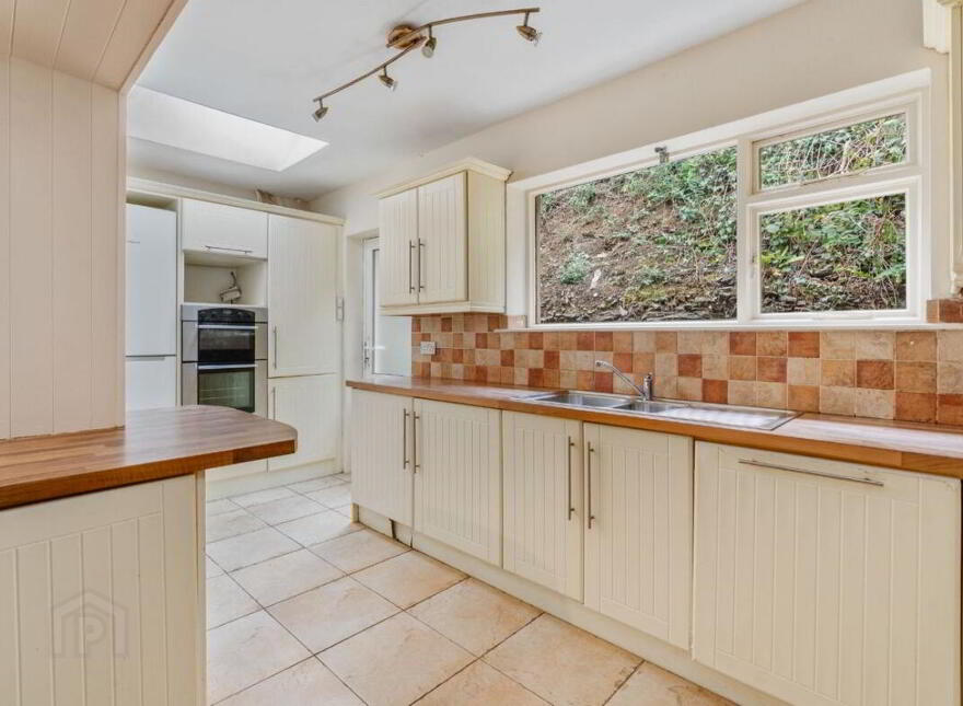 Gorse Hill, Ballybraher, Midleton, Ballycotton