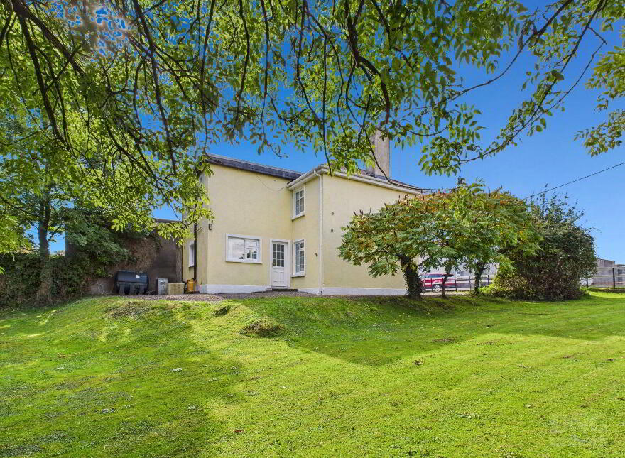 12 John Dillon Street, Tullamore, R35NF80