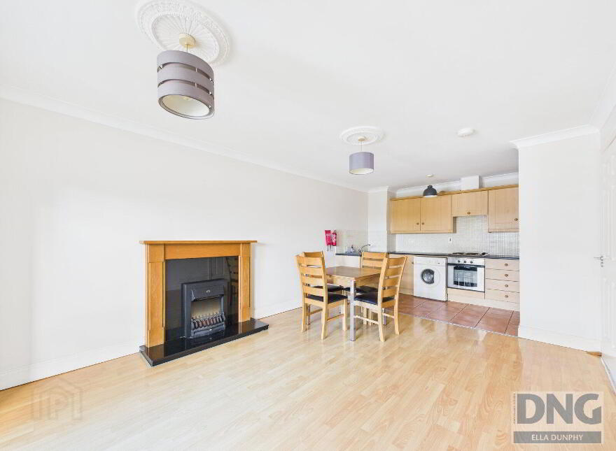 3 The Arches, Barrack Street, R95