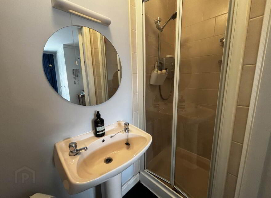 Avalon, 14 Nessan Court, Church Road, Raheen