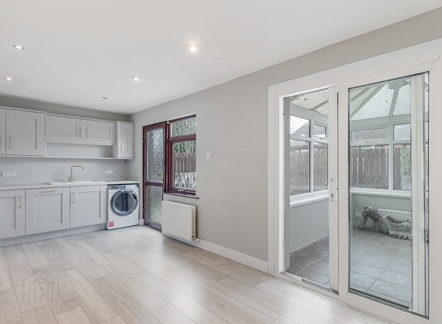 21 Lawnbrook Drive, Newtownards, BT23 8XD