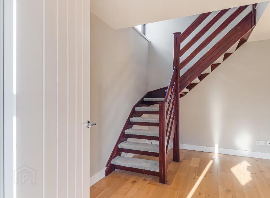 21 Lawnbrook Drive, Newtownards, BT23 8XD