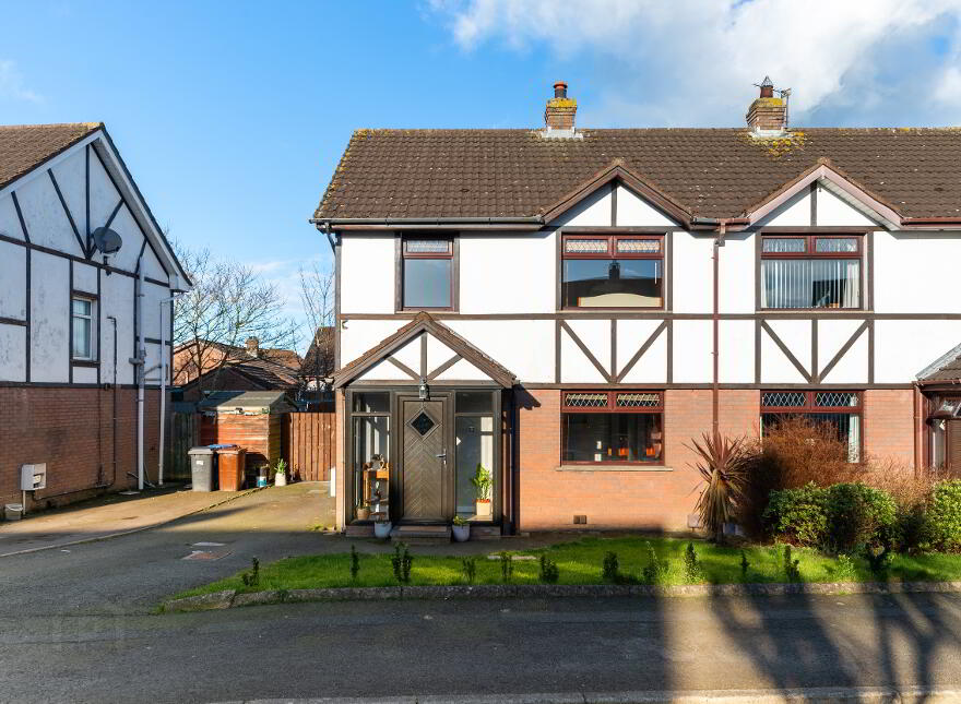 21 Lawnbrook Drive, Newtownards, BT23 8XD