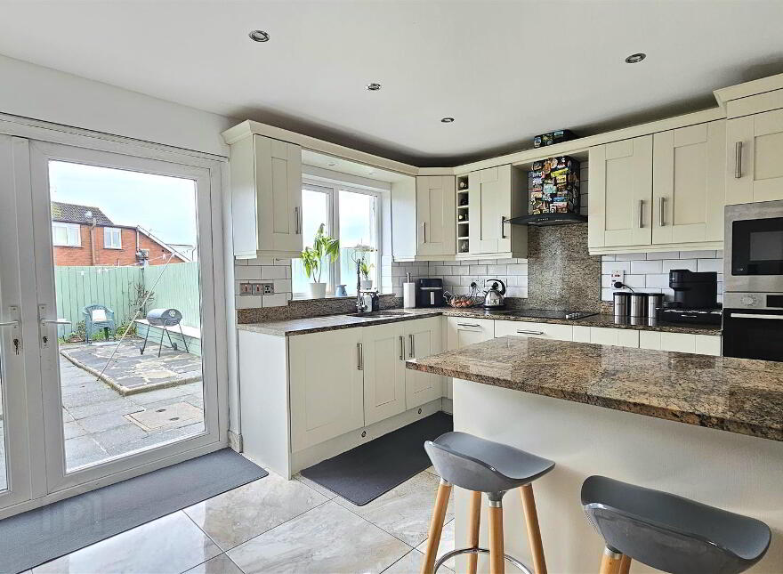 34 Dromore Road, Carrickfergus, BT38 7PJ