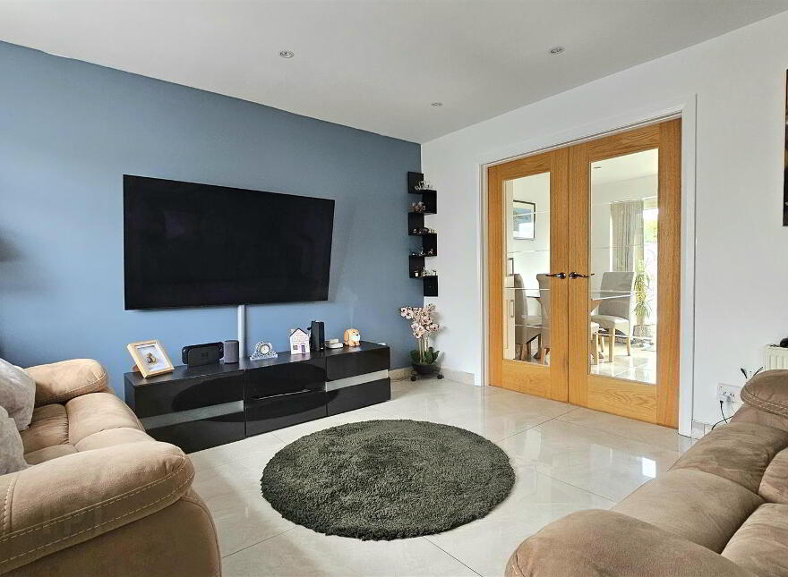 34 Dromore Road, Carrickfergus, BT38 7PJ