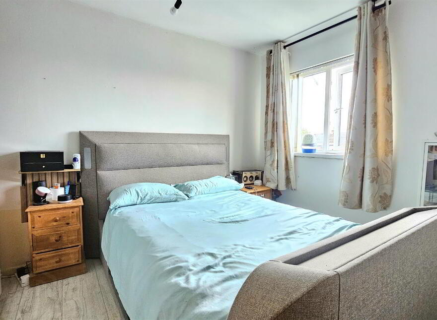 34 Dromore Road, Carrickfergus, BT38 7PJ