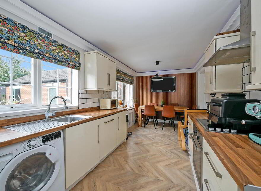 7 Muskett Court, Saintfield Road, Carryduff, Belfast, BT8 8QJ