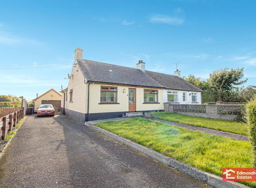 9 Glenview Cottages, Glenarm, Ballymena, BT44 0DJ photo