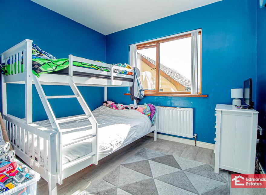 9 Glenview Cottages, Glenarm, Ballymena, BT44 0DJ