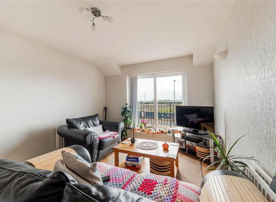 Apt 6 Casement Court, 99 Andersonstown Road, Belfast, BT11 9BS
