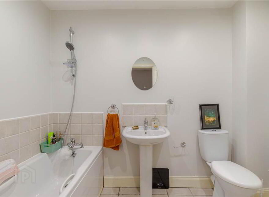 Apt 6 Casement Court, 99 Andersonstown Road, Belfast, BT11 9BS