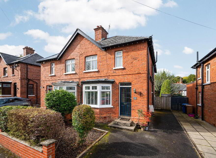 8 Geneva Gardens, Belfast, BT9 5FY photo