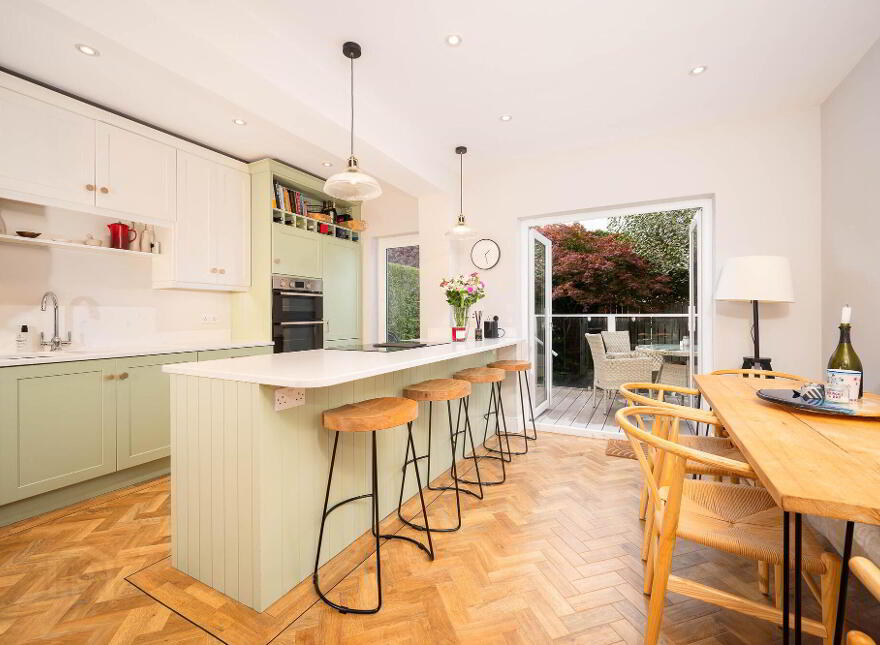 8 Geneva Gardens, Belfast, BT9 5FY