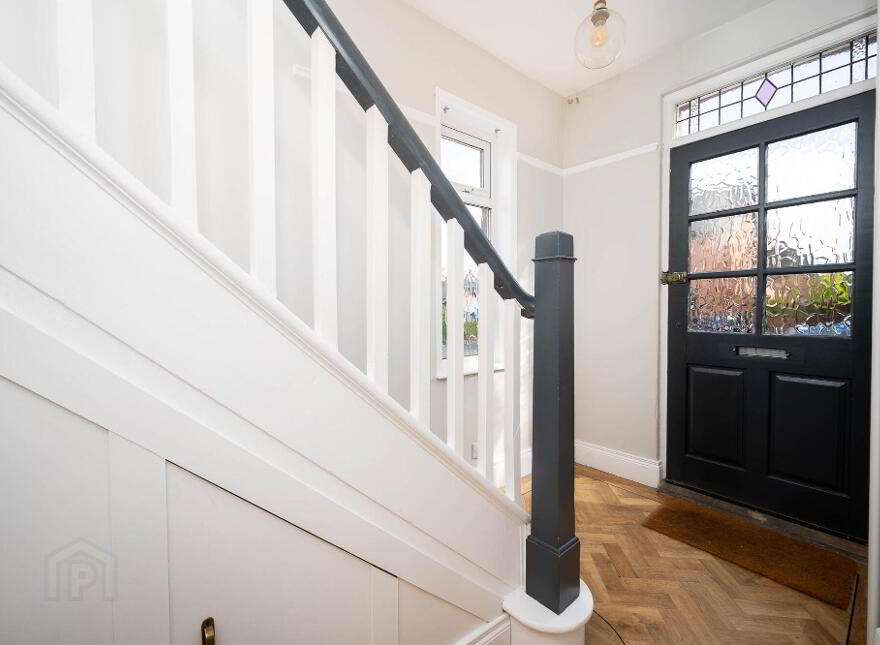 8 Geneva Gardens, Belfast, BT9 5FY