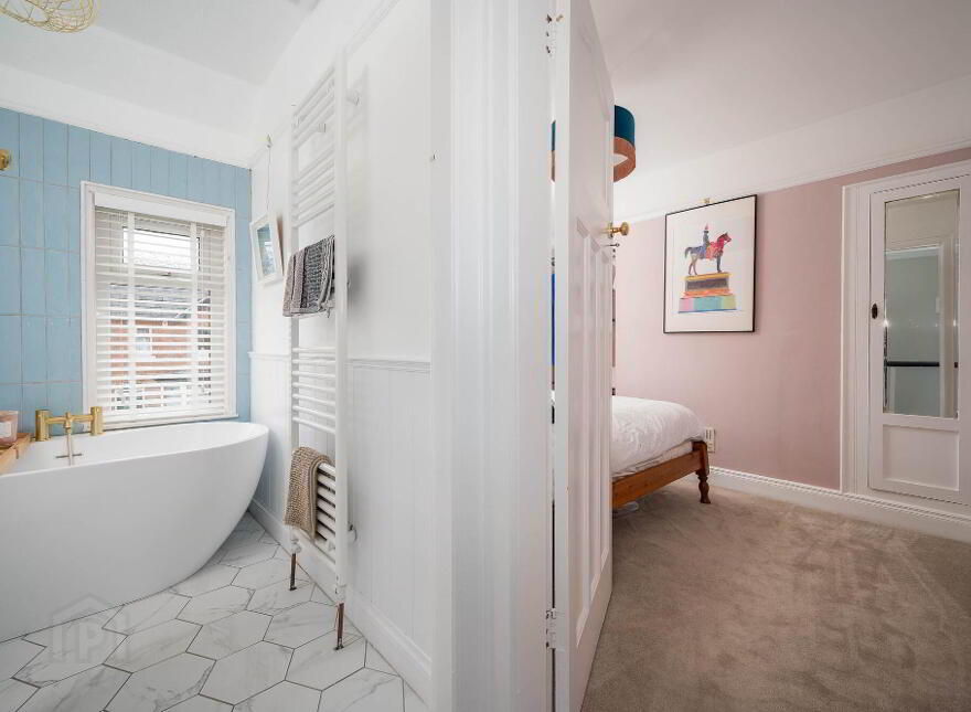 8 Geneva Gardens, Belfast, BT9 5FY