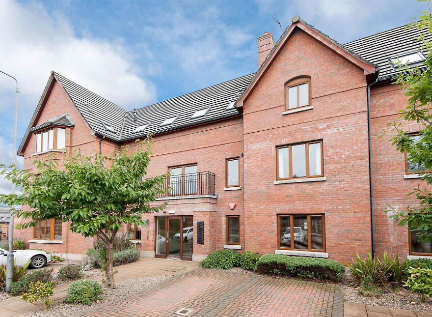 11 Bailey Manor, Robbs Road, Dundonald, Belfast, BT16 2NZ photo